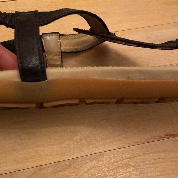 💫4/30 J.J’S Black Lace Jewelled Faux Leather Thong Sandals - Picture 8 of 9